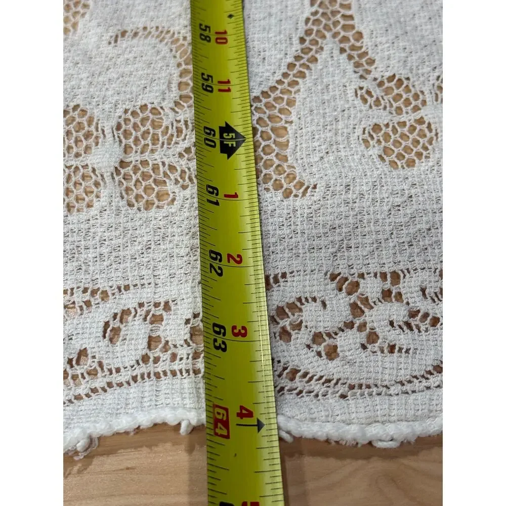 VINTAGE Lace Tablecloth Floral Cottagecore Farmhouse White Rectangular Cotton